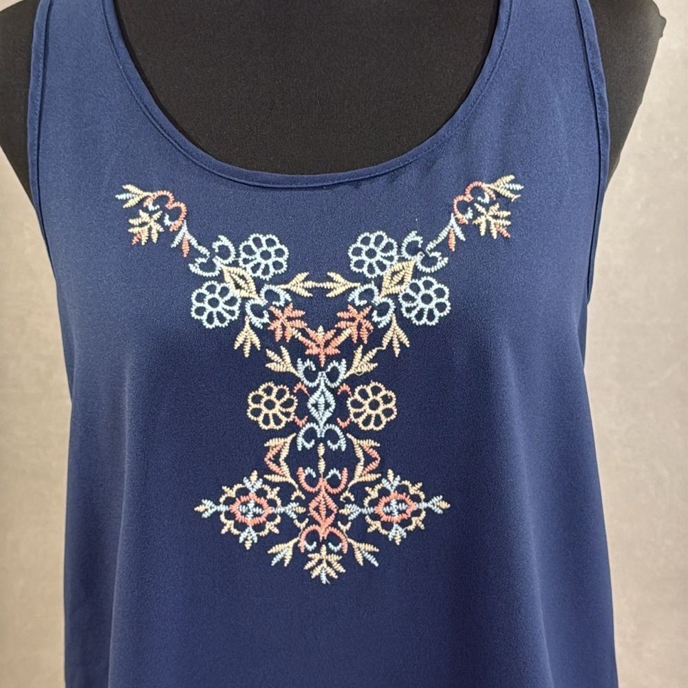 NWOT Yahada Embroidered Tank Top - Picture 3 of 8